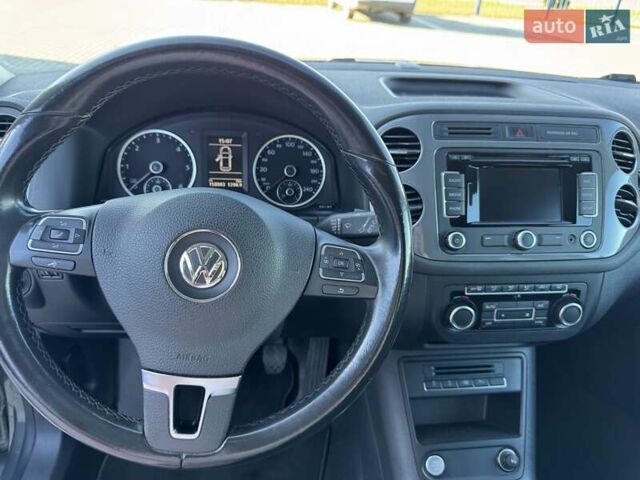 Серый Фольксваген Тигуан, объемом двигателя 1.97 л и пробегом 159 тыс. км за 16500 $, фото 16 на Automoto.ua
