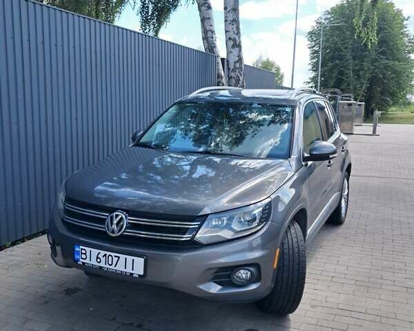 Серый Фольксваген Тигуан, объемом двигателя 1.98 л и пробегом 198 тыс. км за 14500 $, фото 24 на Automoto.ua