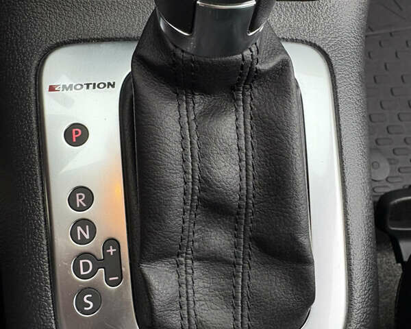 Серый Фольксваген Тигуан, объемом двигателя 2 л и пробегом 125 тыс. км за 14999 $, фото 51 на Automoto.ua