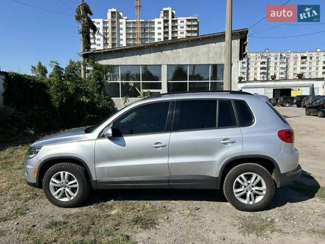 Сірий Фольксваген Тігуан, об'ємом двигуна 1.98 л та пробігом 135 тис. км за 12500 $, фото 2 на Automoto.ua