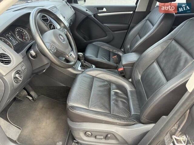 Фольксваген Тигуан 2015 в Борисполе на Automoto.ua Серый Фольксваген Тигуан, объемом двигателя 1.97 л и пробегом 169 тыс. км за 16500 $, фото 37 на Automoto.ua