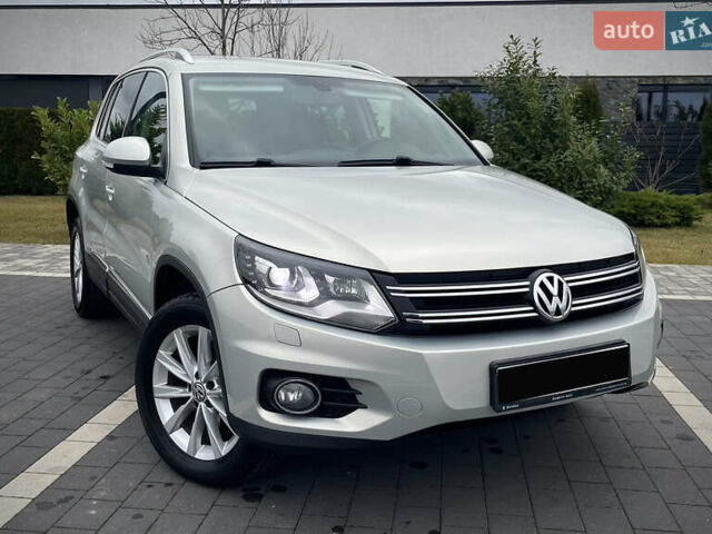 Серый Фольксваген Тигуан, объемом двигателя 2 л и пробегом 165 тыс. км за 15500 $, фото 12 на Automoto.ua