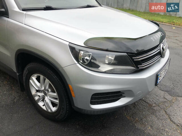 Сірий Фольксваген Тігуан, об'ємом двигуна 1.98 л та пробігом 197 тис. км за 13500 $, фото 9 на Automoto.ua