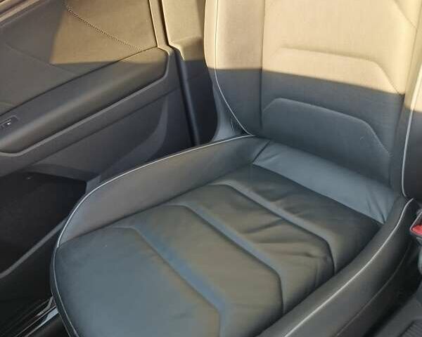 Сірий Фольксваген Тігуан, об'ємом двигуна 1.98 л та пробігом 298 тис. км за 23800 $, фото 40 на Automoto.ua