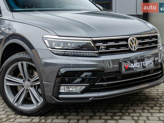 Серый Фольксваген Тигуан, объемом двигателя 1.98 л и пробегом 124 тыс. км за 25700 $, фото 10 на Automoto.ua