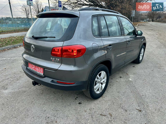 Сірий Фольксваген Тігуан, об'ємом двигуна 2 л та пробігом 150 тис. км за 12300 $, фото 8 на Automoto.ua