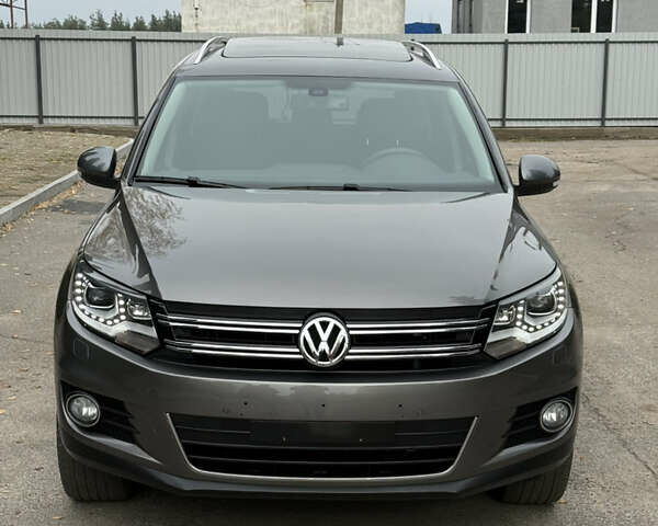 Сірий Фольксваген Тігуан, об'ємом двигуна 1.99 л та пробігом 51 тис. км за 17500 $, фото 18 на Automoto.ua