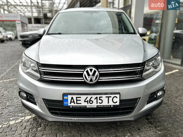 Серый Фольксваген Тигуан, объемом двигателя 1.39 л и пробегом 154 тыс. км за 14500 $, фото 3 на Automoto.ua