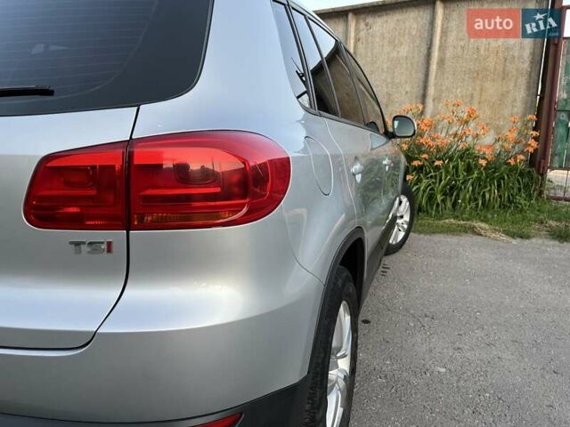 Сірий Фольксваген Тігуан, об'ємом двигуна 1.98 л та пробігом 145 тис. км за 12950 $, фото 10 на Automoto.ua