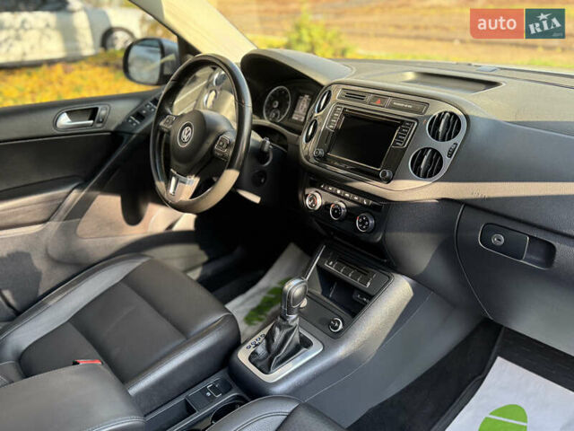 Серый Фольксваген Тигуан, объемом двигателя 1.98 л и пробегом 115 тыс. км за 12999 $, фото 13 на Automoto.ua