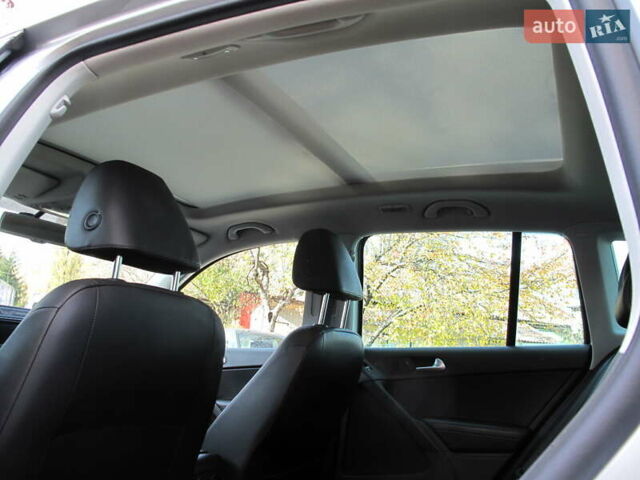 Серый Фольксваген Тигуан, объемом двигателя 2 л и пробегом 186 тыс. км за 14900 $, фото 40 на Automoto.ua