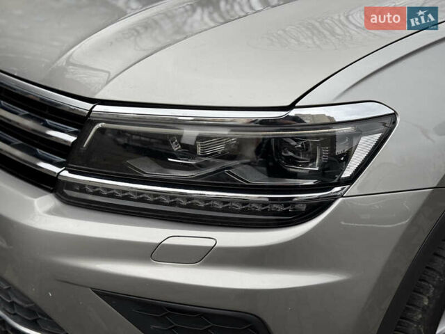 Сірий Фольксваген Тігуан, об'ємом двигуна 1.97 л та пробігом 149 тис. км за 24000 $, фото 7 на Automoto.ua
