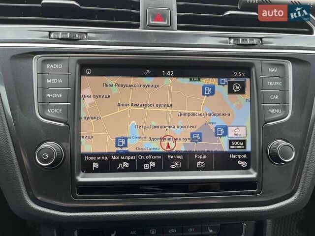 Серый Фольксваген Тигуан, объемом двигателя 1.98 л и пробегом 170 тыс. км за 18999 $, фото 21 на Automoto.ua