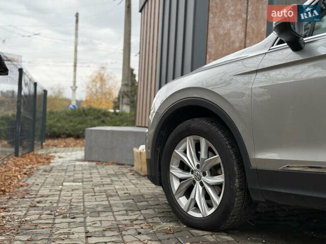 Сірий Фольксваген Тігуан, об'ємом двигуна 1.97 л та пробігом 149 тис. км за 24000 $, фото 10 на Automoto.ua