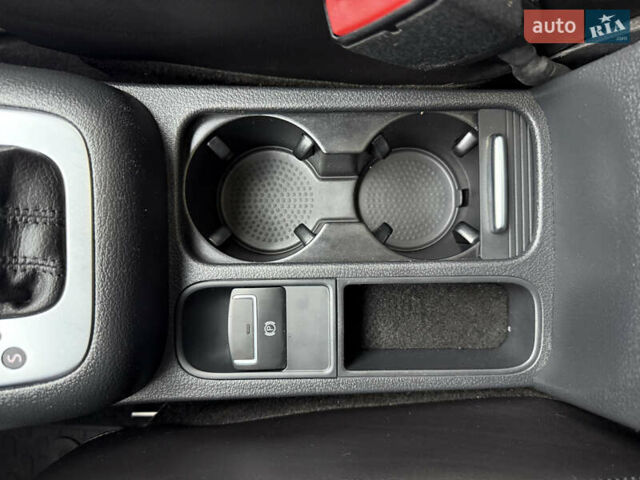 Серый Фольксваген Тигуан, объемом двигателя 2 л и пробегом 163 тыс. км за 15700 $, фото 41 на Automoto.ua