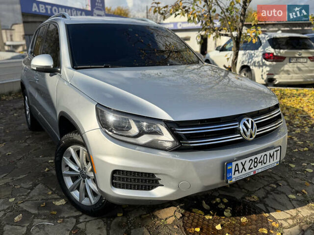 Серый Фольксваген Тигуан, объемом двигателя 1.98 л и пробегом 115 тыс. км за 12999 $, фото 17 на Automoto.ua