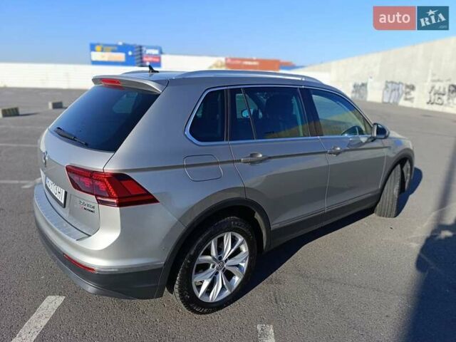 Сірий Фольксваген Тігуан, об'ємом двигуна 1.98 л та пробігом 298 тис. км за 23800 $, фото 19 на Automoto.ua