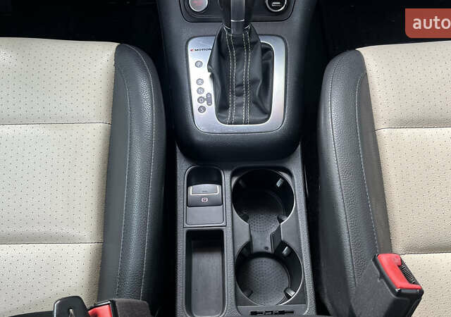 Сірий Фольксваген Тігуан, об'ємом двигуна 1.98 л та пробігом 234 тис. км за 9999 $, фото 28 на Automoto.ua