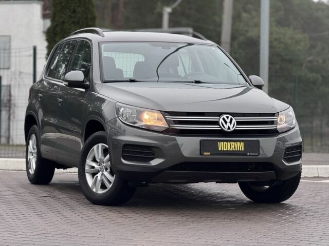 Серый Фольксваген Тигуан, объемом двигателя 2 л и пробегом 169 тыс. км за 12300 $, фото 5 на Automoto.ua