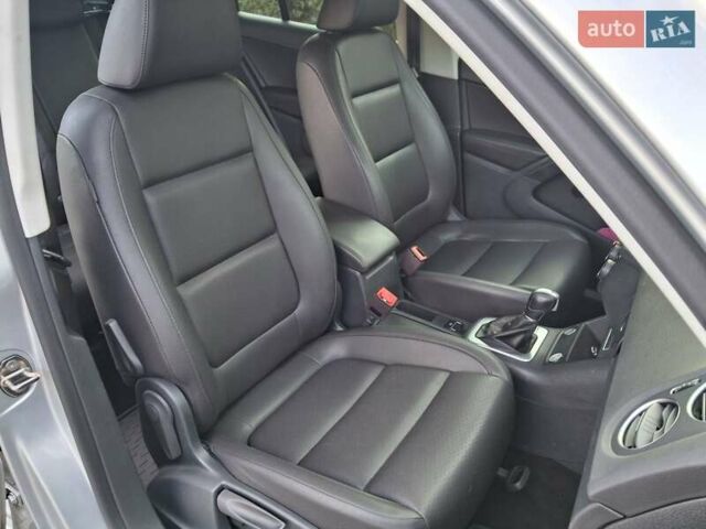 Сірий Фольксваген Тігуан, об'ємом двигуна 2 л та пробігом 190 тис. км за 11650 $, фото 17 на Automoto.ua