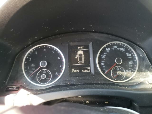 Сірий Фольксваген Тігуан, об'ємом двигуна 2 л та пробігом 120 тис. км за 7900 $, фото 8 на Automoto.ua