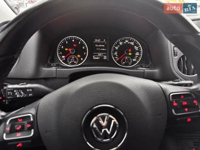 Серый Фольксваген Тигуан, объемом двигателя 1.98 л и пробегом 167 тыс. км за 10500 $, фото 8 на Automoto.ua