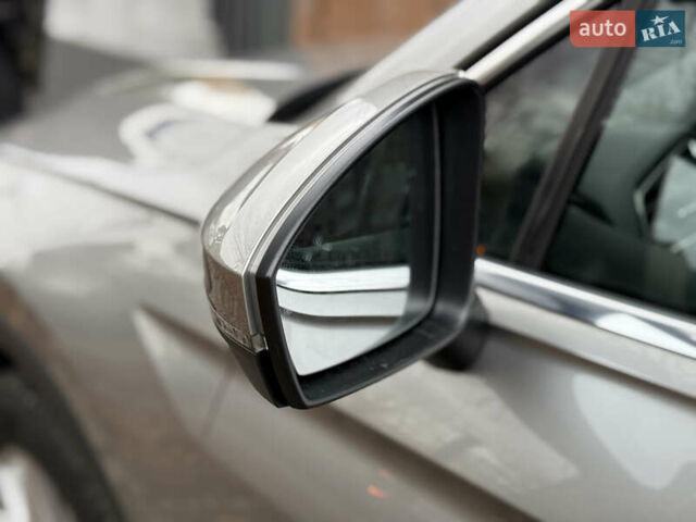 Сірий Фольксваген Тігуан, об'ємом двигуна 1.97 л та пробігом 149 тис. км за 24000 $, фото 33 на Automoto.ua