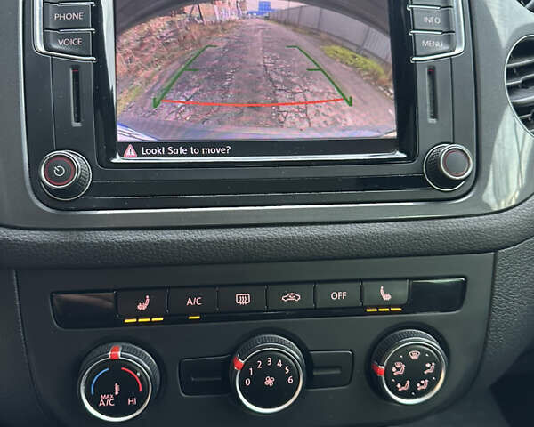 Серый Фольксваген Тигуан, объемом двигателя 1.98 л и пробегом 105 тыс. км за 15400 $, фото 25 на Automoto.ua