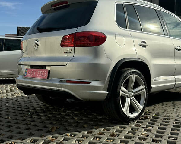 Сірий Фольксваген Тігуан, об'ємом двигуна 2 л та пробігом 175 тис. км за 12750 $, фото 7 на Automoto.ua