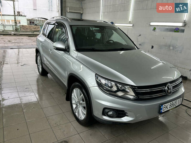 Серый Фольксваген Тигуан, объемом двигателя 1.98 л и пробегом 117 тыс. км за 14500 $, фото 6 на Automoto.ua