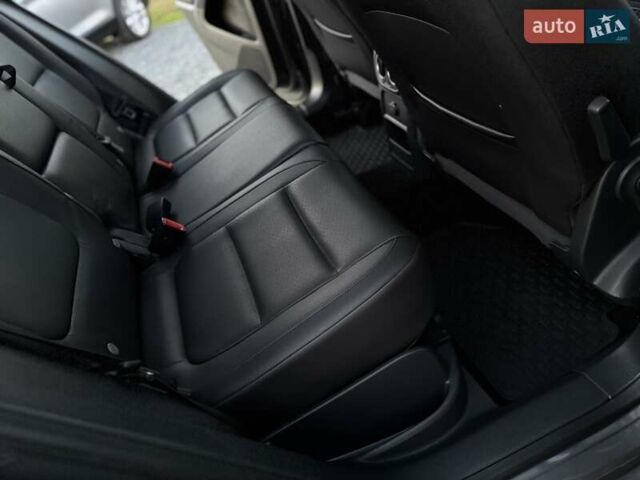 Серый Фольксваген Тигуан, объемом двигателя 2 л и пробегом 135 тыс. км за 11950 $, фото 80 на Automoto.ua