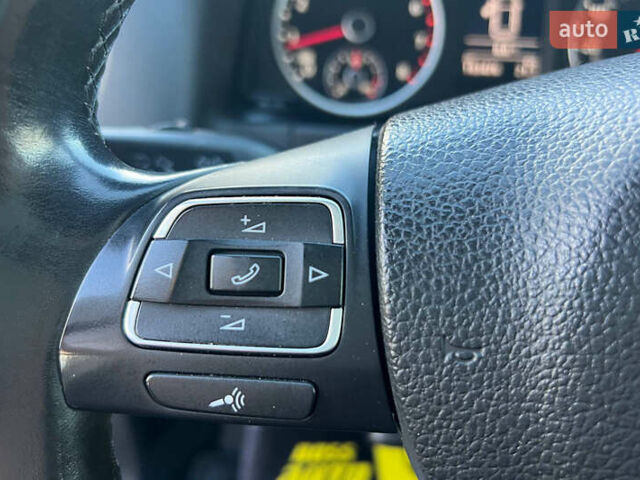 Серый Фольксваген Тигуан, объемом двигателя 2 л и пробегом 193 тыс. км за 13700 $, фото 11 на Automoto.ua