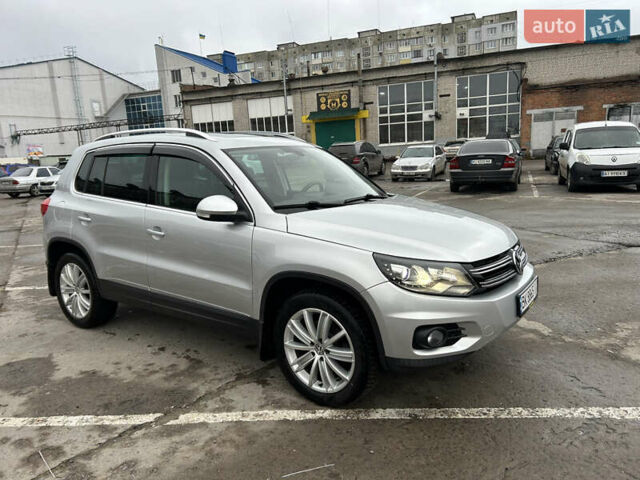 Серый Фольксваген Тигуан, объемом двигателя 1.98 л и пробегом 117 тыс. км за 14500 $, фото 12 на Automoto.ua