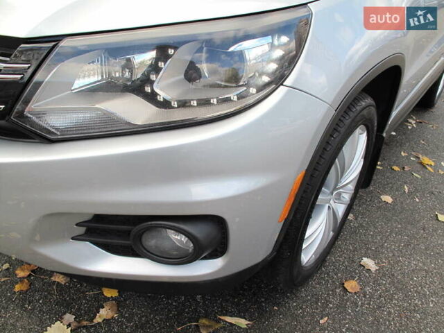 Серый Фольксваген Тигуан, объемом двигателя 2 л и пробегом 186 тыс. км за 14900 $, фото 13 на Automoto.ua