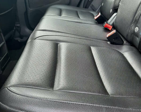 Сірий Фольксваген Тігуан, об'ємом двигуна 2 л та пробігом 206 тис. км за 12600 $, фото 19 на Automoto.ua