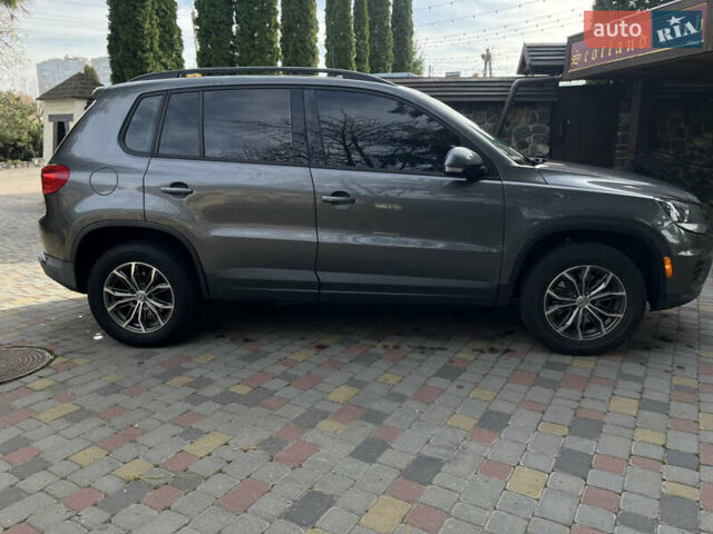 Сірий Фольксваген Тігуан, об'ємом двигуна 1.98 л та пробігом 234 тис. км за 9999 $, фото 2 на Automoto.ua