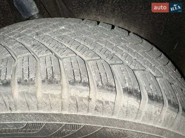 Сірий Фольксваген Тігуан, об'ємом двигуна 1.98 л та пробігом 68 тис. км за 13600 $, фото 10 на Automoto.ua