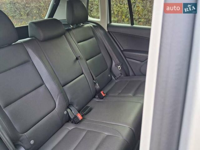 Сірий Фольксваген Тігуан, об'ємом двигуна 2 л та пробігом 190 тис. км за 11650 $, фото 18 на Automoto.ua
