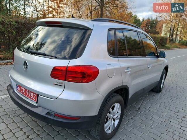Сірий Фольксваген Тігуан, об'ємом двигуна 2 л та пробігом 190 тис. км за 11650 $, фото 29 на Automoto.ua