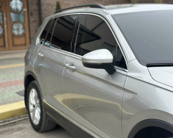 Серый Фольксваген Тигуан, объемом двигателя 1.98 л и пробегом 115 тыс. км за 23300 $, фото 11 на Automoto.ua