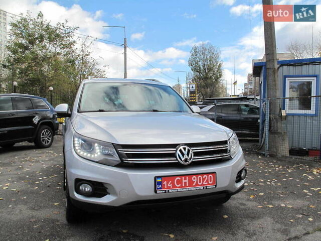 Серый Фольксваген Тигуан, объемом двигателя 2 л и пробегом 186 тыс. км за 14900 $, фото 6 на Automoto.ua