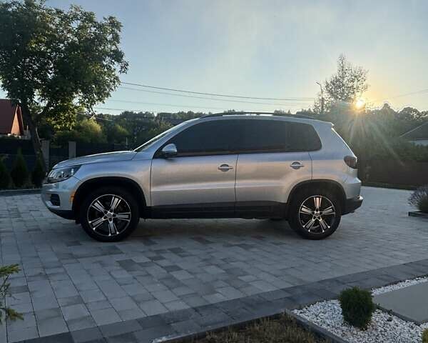 Серый Фольксваген Тигуан, объемом двигателя 1.98 л и пробегом 210 тыс. км за 12900 $, фото 13 на Automoto.ua