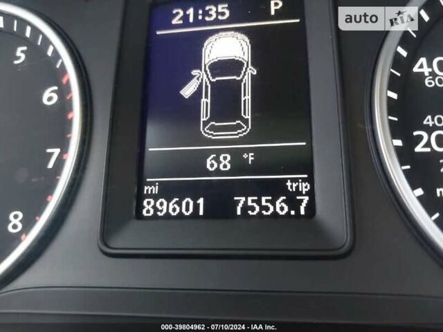 Серый Фольксваген Тигуан, объемом двигателя 2 л и пробегом 144 тыс. км за 3000 $, фото 15 на Automoto.ua