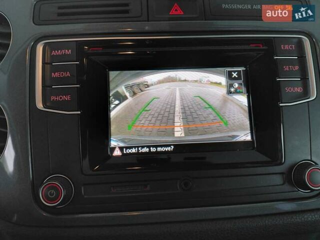 Серый Фольксваген Тигуан, объемом двигателя 1.98 л и пробегом 143 тыс. км за 12950 $, фото 14 на Automoto.ua