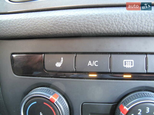 Серый Фольксваген Тигуан, объемом двигателя 2 л и пробегом 186 тыс. км за 14900 $, фото 82 на Automoto.ua