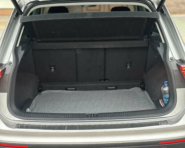 Серый Фольксваген Тигуан, объемом двигателя 1.98 л и пробегом 115 тыс. км за 23300 $, фото 20 на Automoto.ua