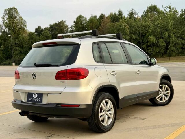 Сірий Фольксваген Тігуан, об'ємом двигуна 2 л та пробігом 70 тис. км за 3000 $, фото 6 на Automoto.ua