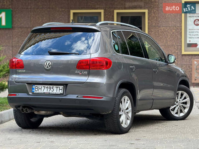 Серый Фольксваген Тигуан, объемом двигателя 1.97 л и пробегом 124 тыс. км за 17200 $, фото 10 на Automoto.ua