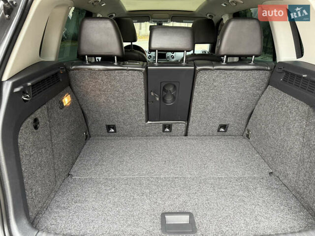 Серый Фольксваген Тигуан, объемом двигателя 2 л и пробегом 163 тыс. км за 15700 $, фото 55 на Automoto.ua