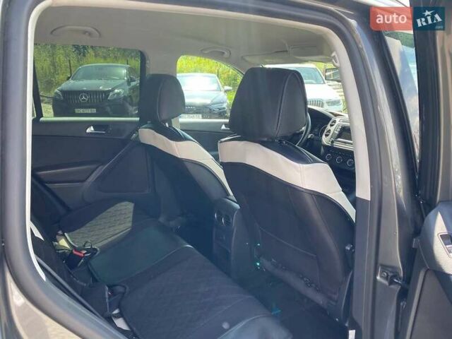 Серый Фольксваген Тигуан, объемом двигателя 1.98 л и пробегом 99 тыс. км за 12300 $, фото 21 на Automoto.ua